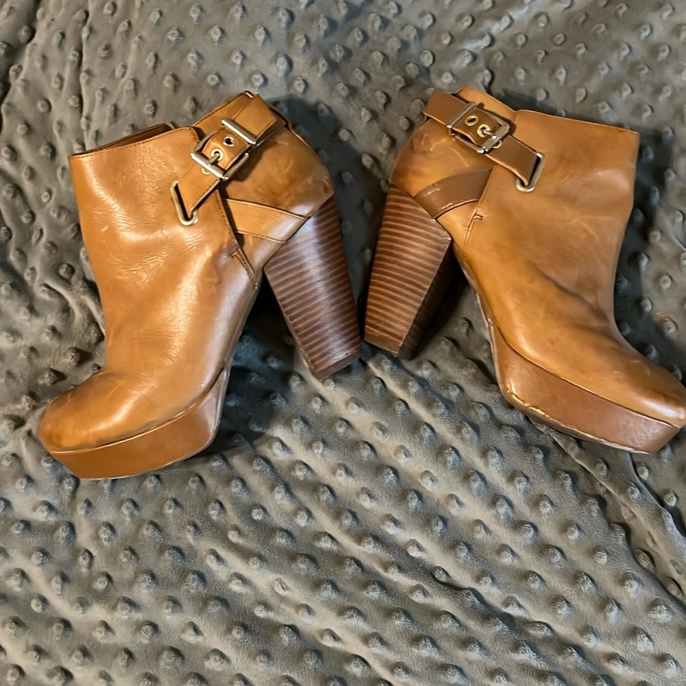 GB booties